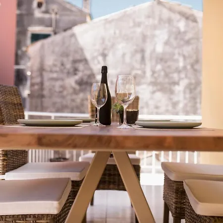 Vidos Seaview Corfu (city)